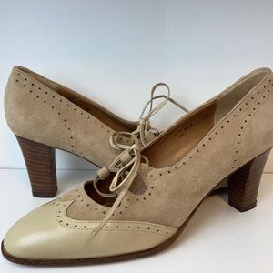 Women’s Vintage Oxford Heel Neiman Marcus Size 7.5 AAA